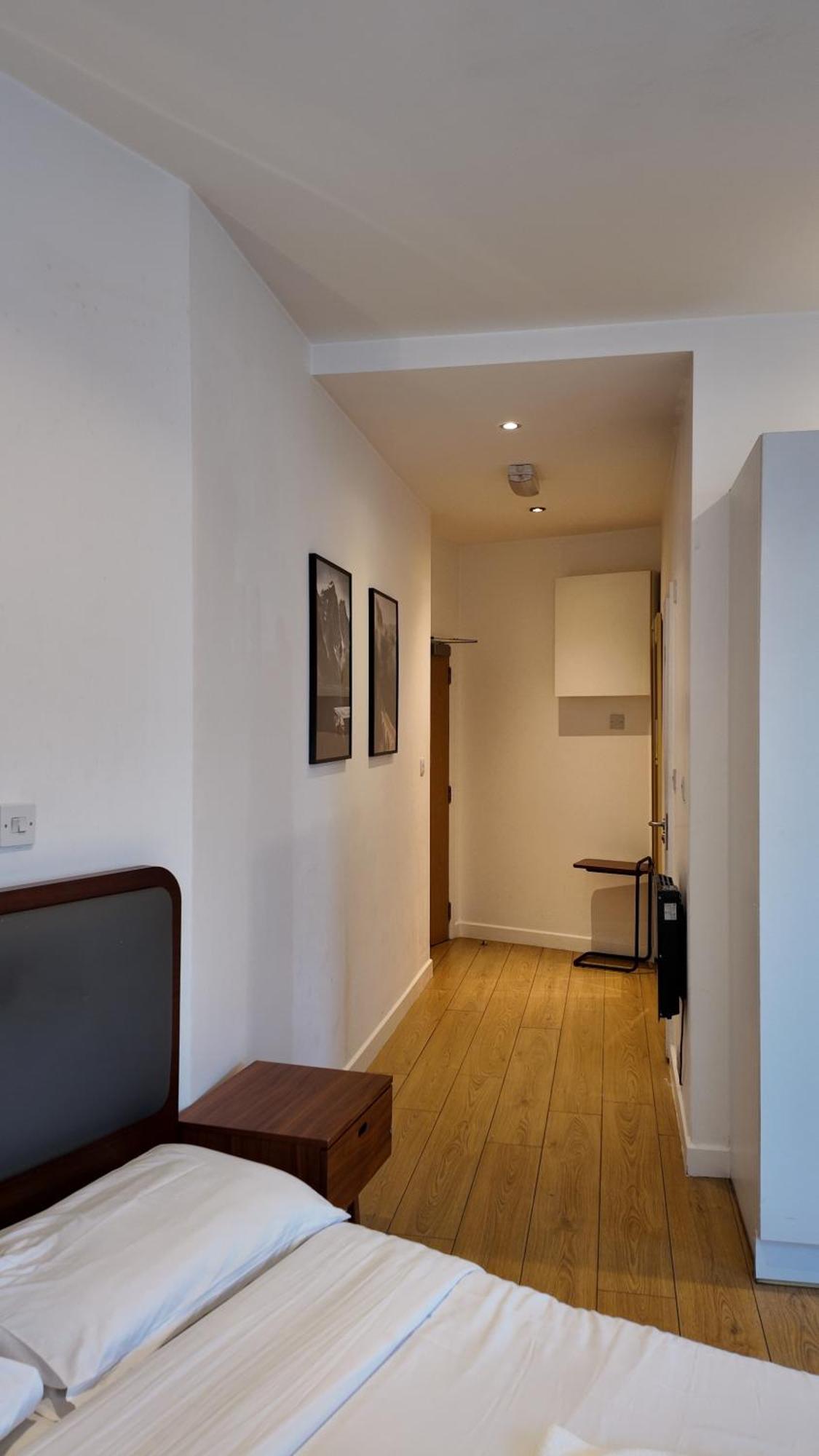 Sleep6 In Leicester Square, Soho Vr7 ลอนดอน ภายนอก รูปภาพ